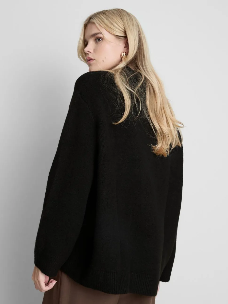 Pullover aus Wollgemisch mit Rundhalsausschnitt im Oversized-Look