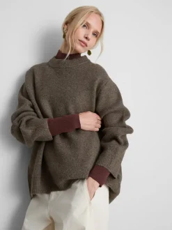 Pullover aus Wollgemisch mit Rundhalsausschnitt im Oversized-Look