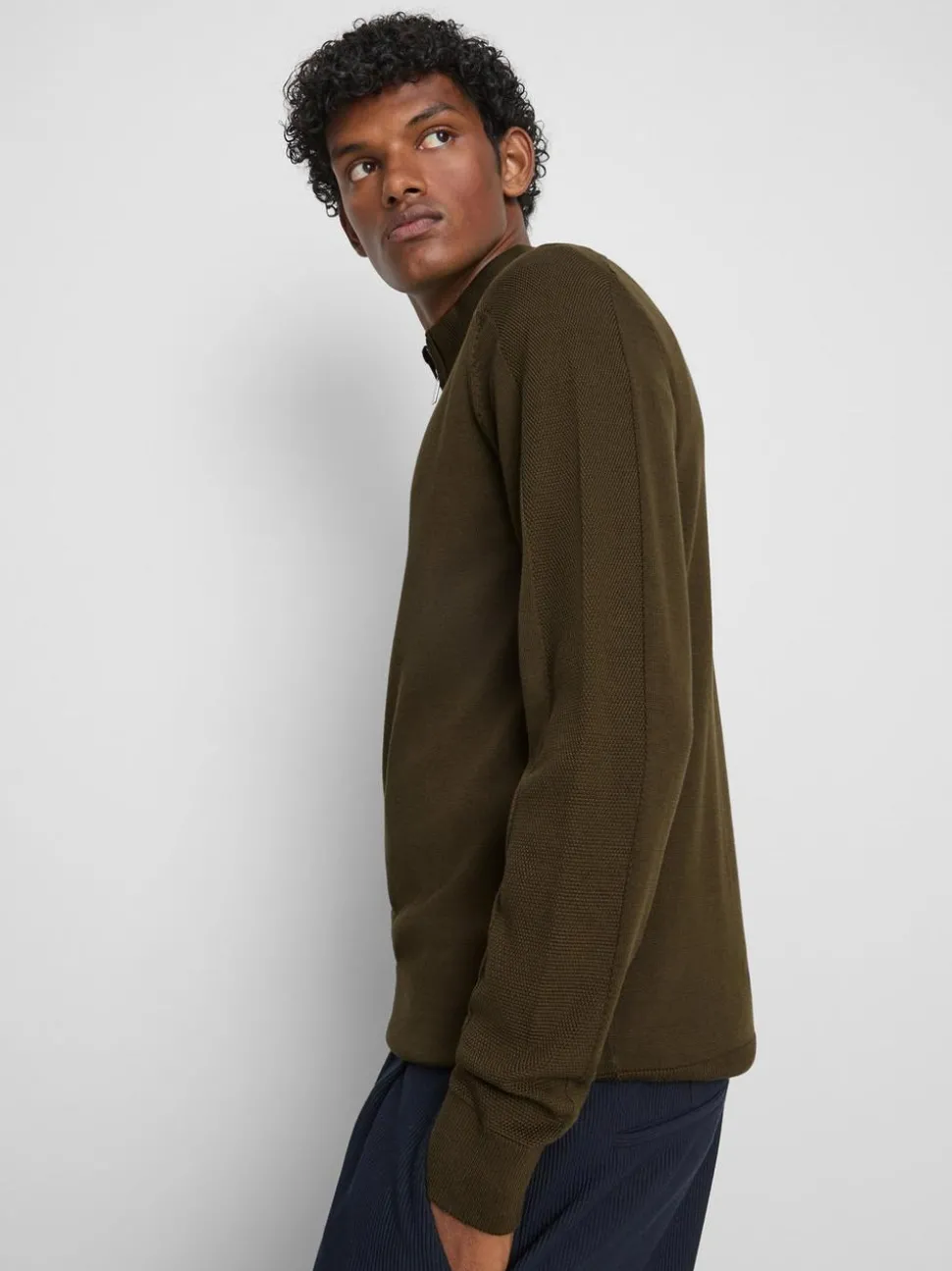 Pullover mit Viertelreißverschluss