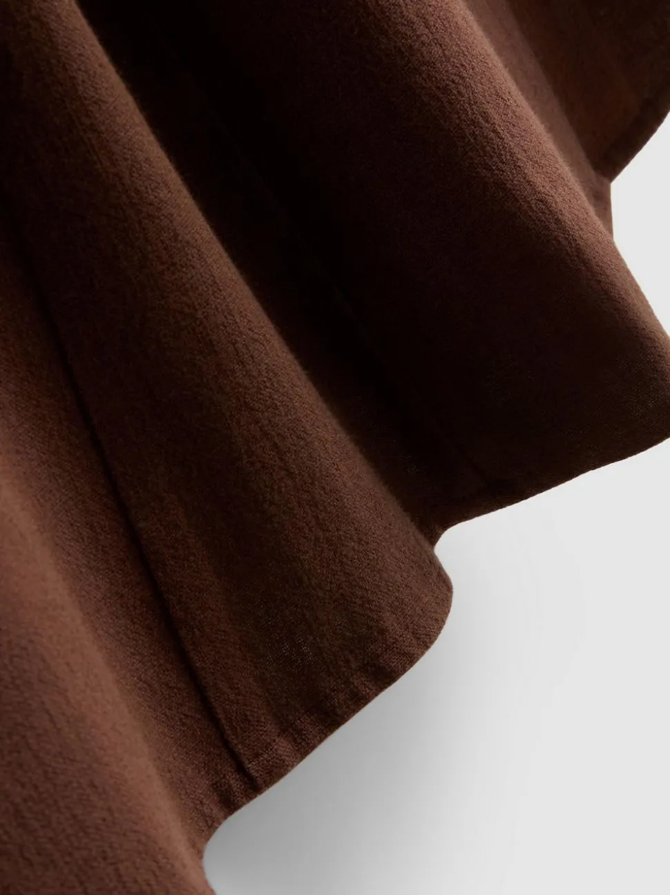 Ärmelloses Minikleid mit V-Ausschnitt