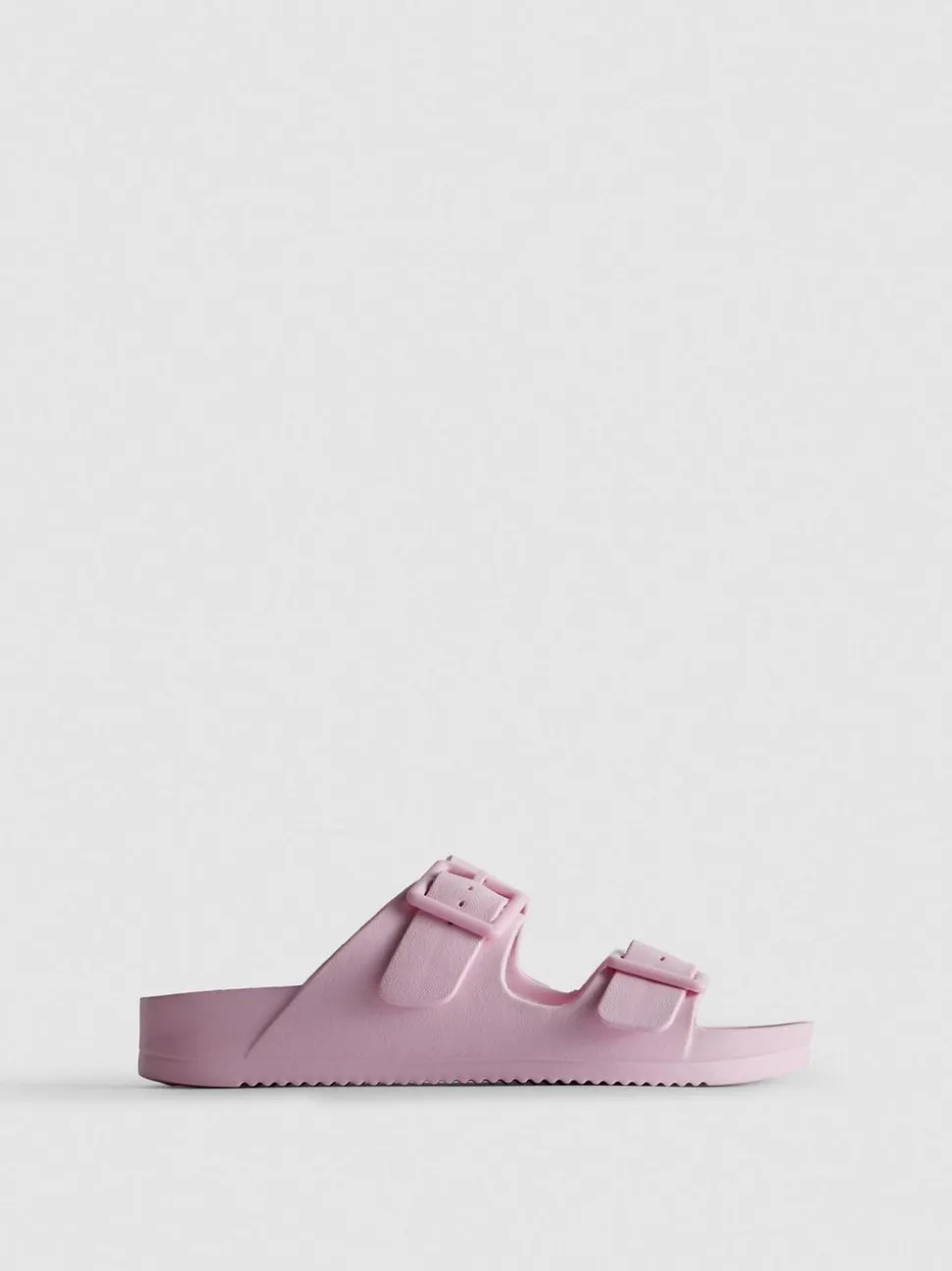 Sandalen mit Schnallenriemen und dicker Sohle