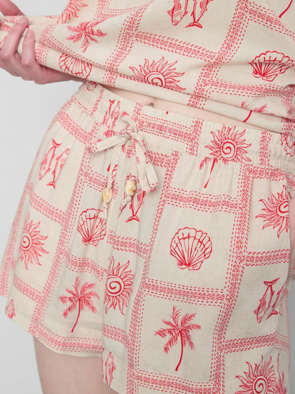 Schlafanzugshorts mit Kordelzug und Kachel-Print