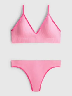 Set mit nahtlosem, gepolstertem Triangel-BH und Tanga