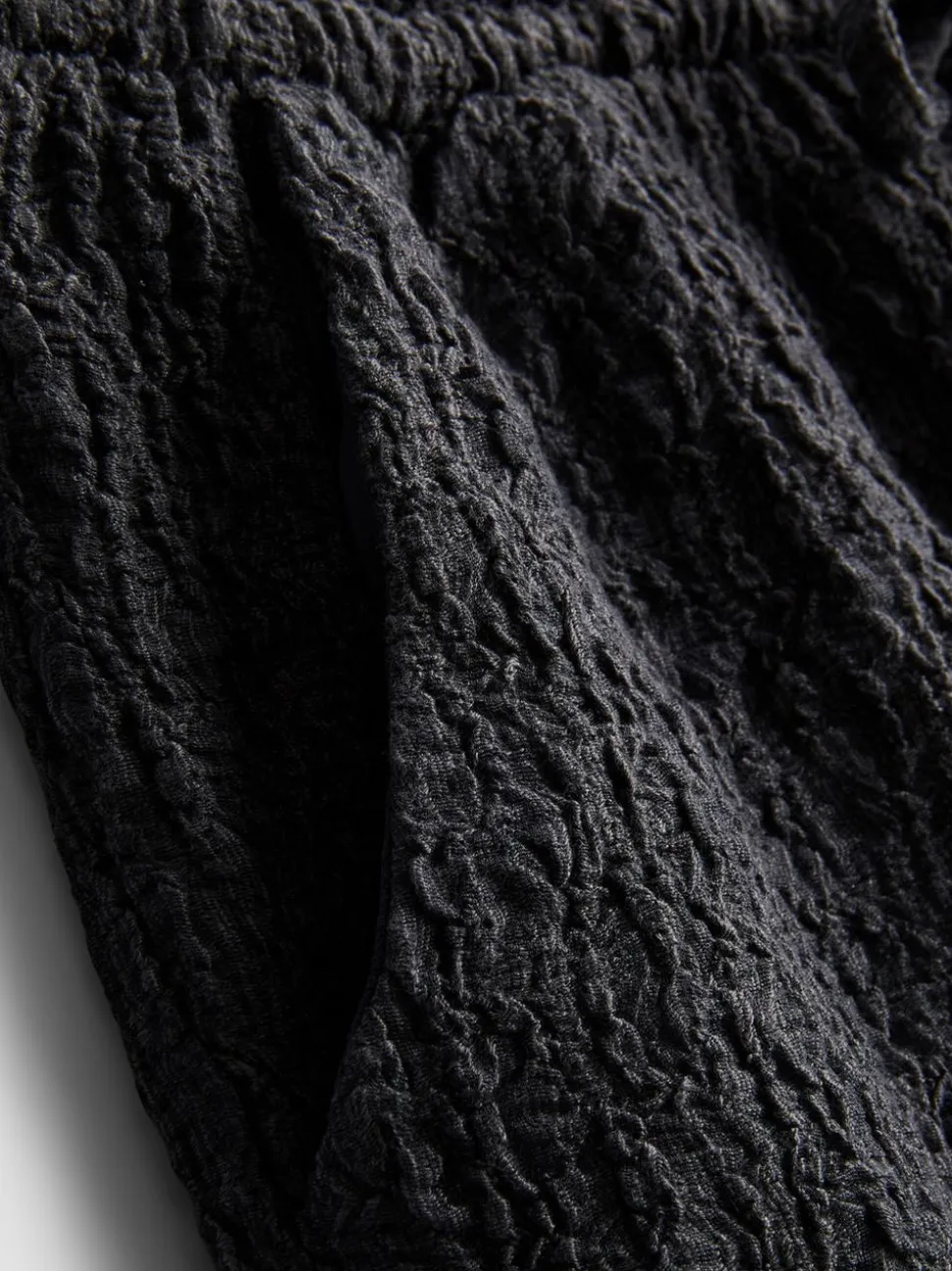 Shorts mit Falten und Kordelzug