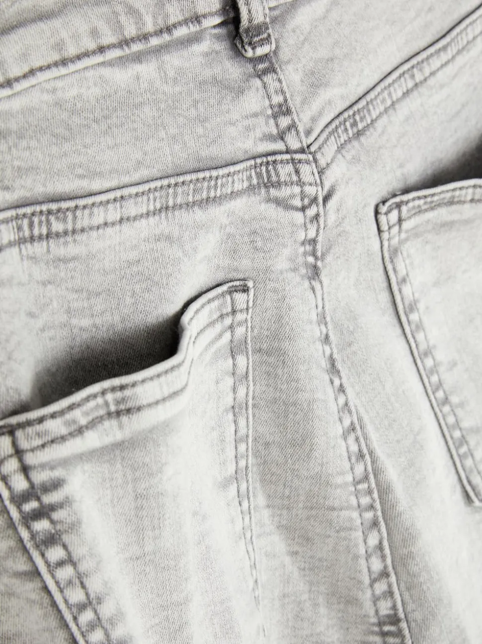 Skinny-Fit Jeans mit hohem Bund