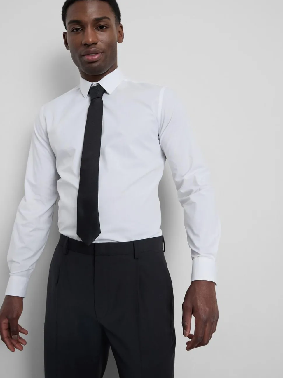 Slim-Fit-Hemd mit Knopfleiste und Stretchanteil