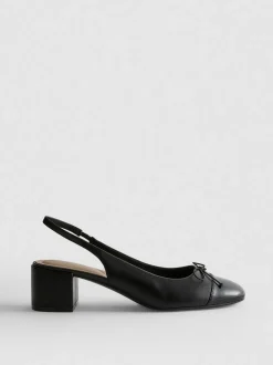 Slingbacks mit Blockabsatz und Zehenkappe