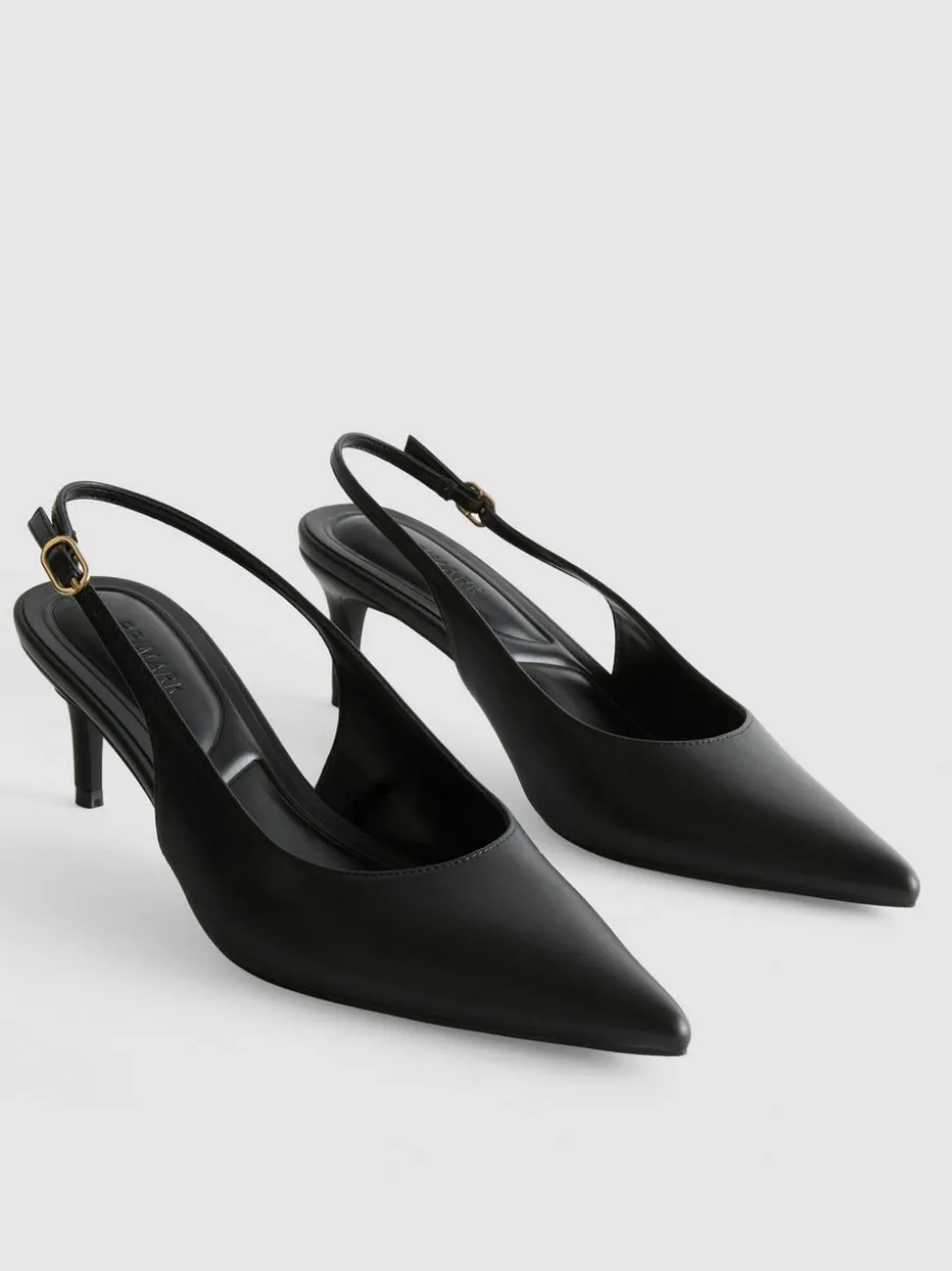 Spitze Slingbacks mit Kitten-Heels