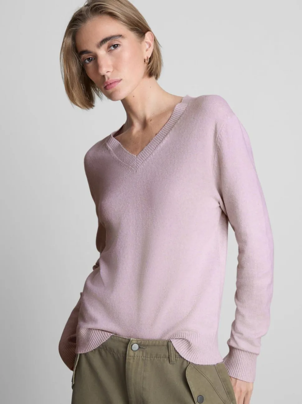 Strickpullover mit V-Ausschnitt