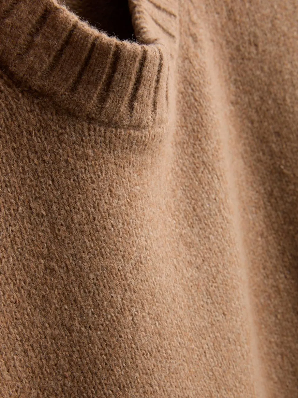 Strickpullover mit weiten Ärmeln