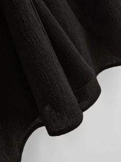 Strukturierte Satinhose mit geradem Bein