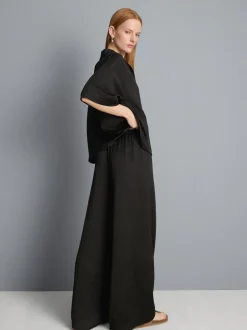 Strukturierte Satinhose mit geradem Bein