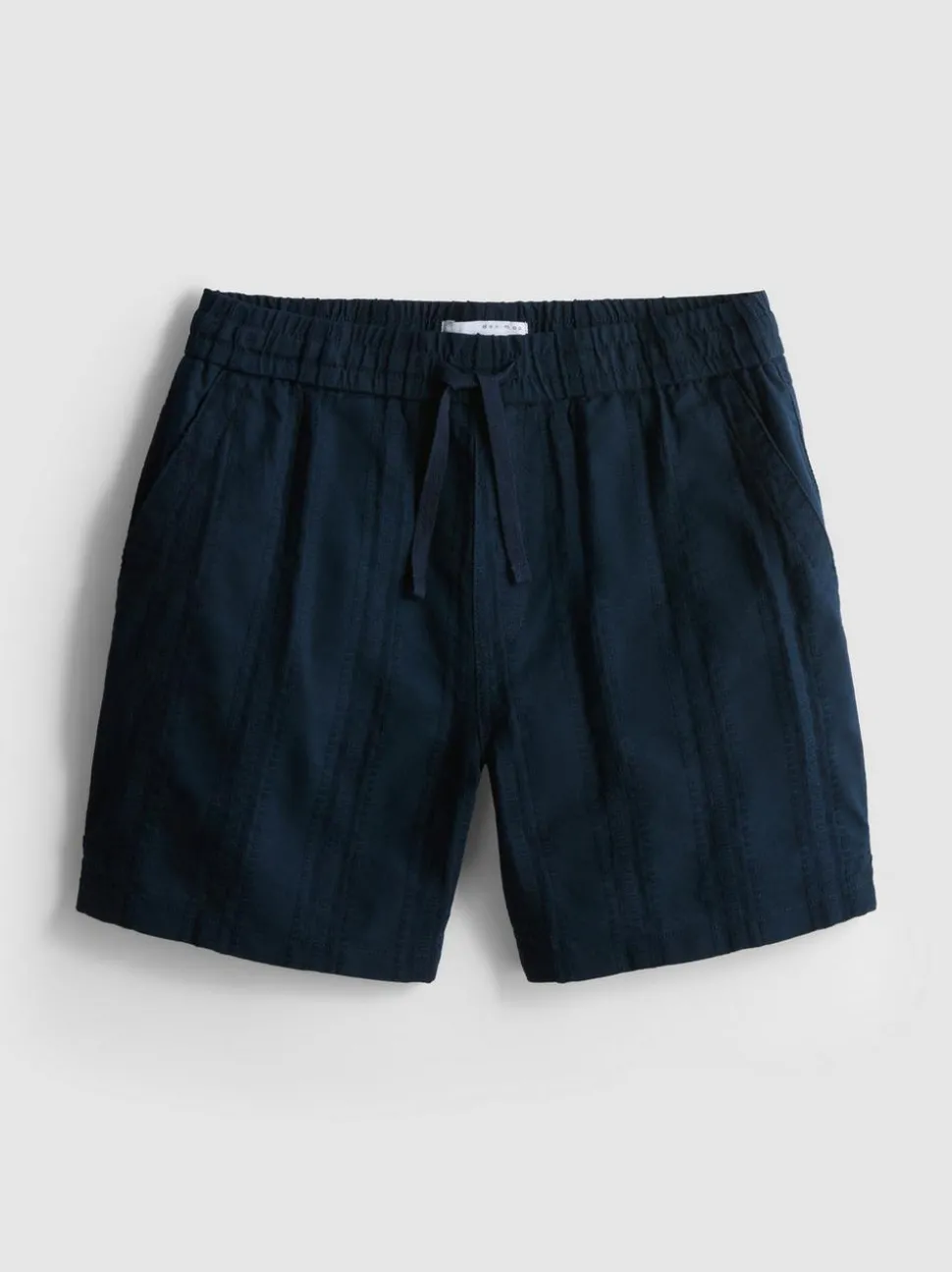 Strukturierte Shorts mit Kordelzug