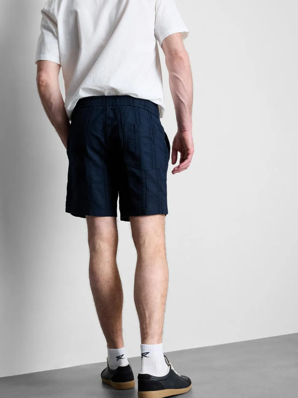 Strukturierte Shorts mit Kordelzug