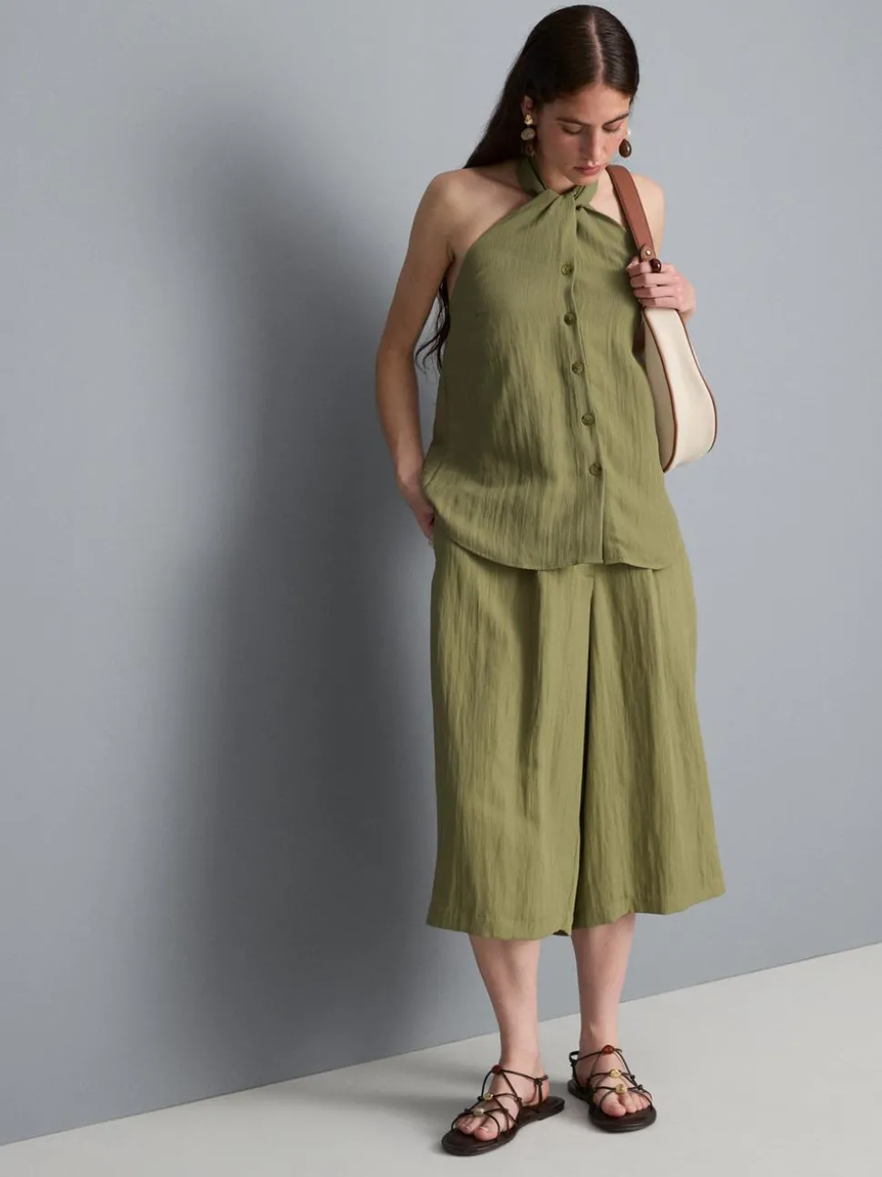 Strukturiertes Neckholder-Top mit Knopfleiste