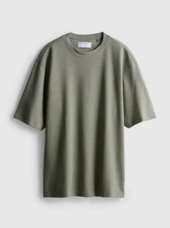 Strukturiertes T-Shirt mit geradem Schnitt