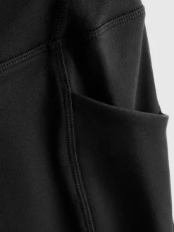 Stützende Active-Yoga-Shorts mit hohem Bund
