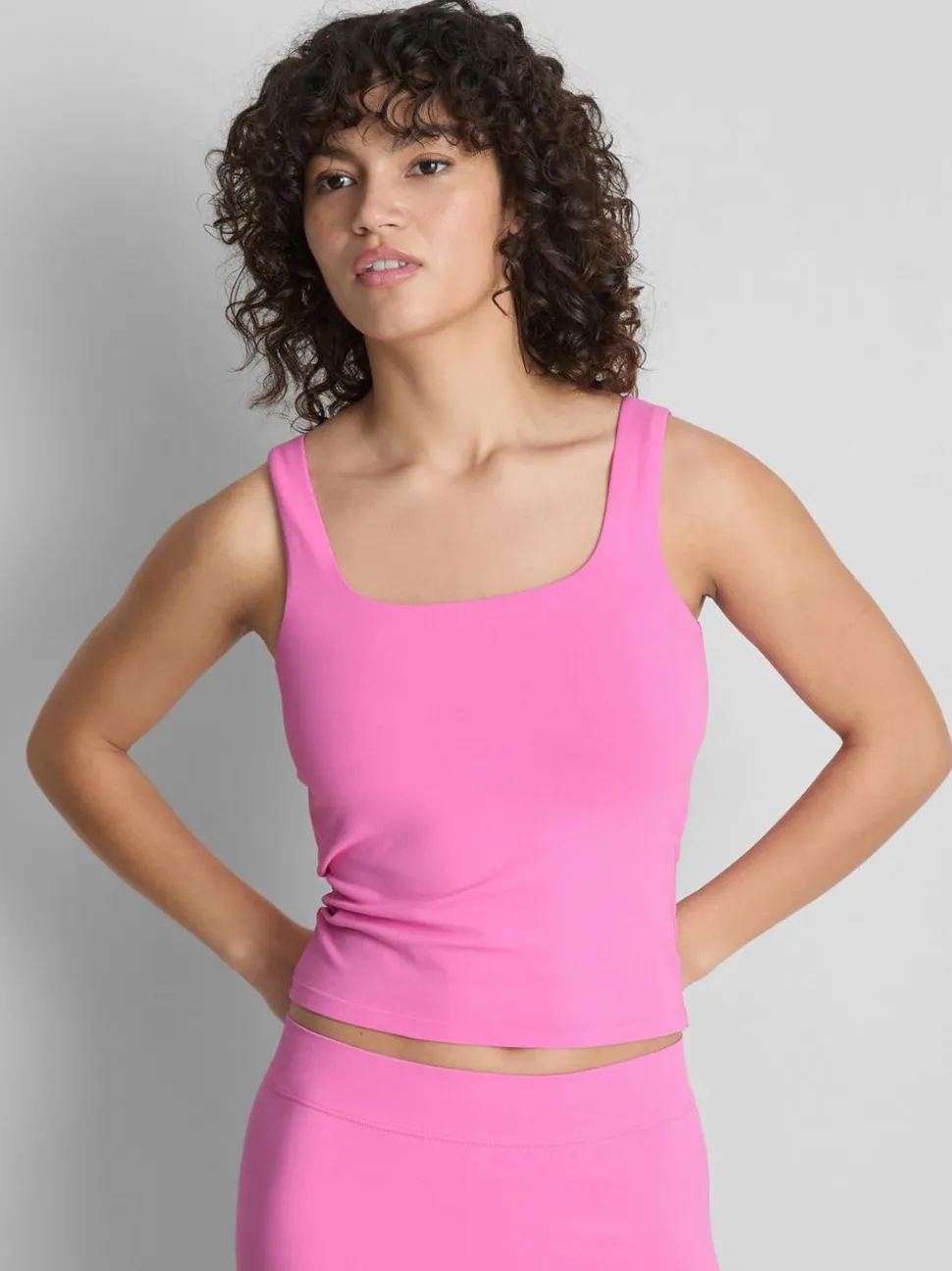 Superweiches, kurzes Tanktop