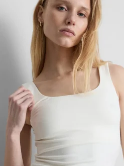Superweiches, kurzes Tanktop