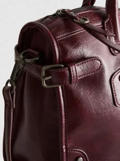 Tasche mit Tragegriff und Schnalle