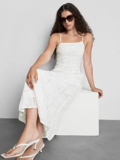 „The Edit“ Midikleid mit Lochstickerei