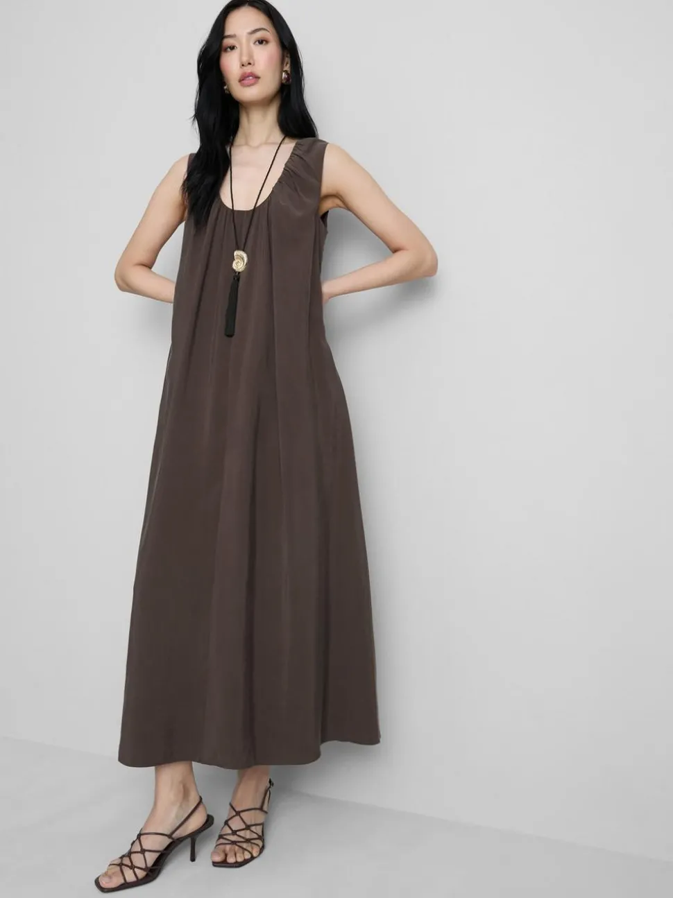 „The Edit“ Trapez-Maxikleid