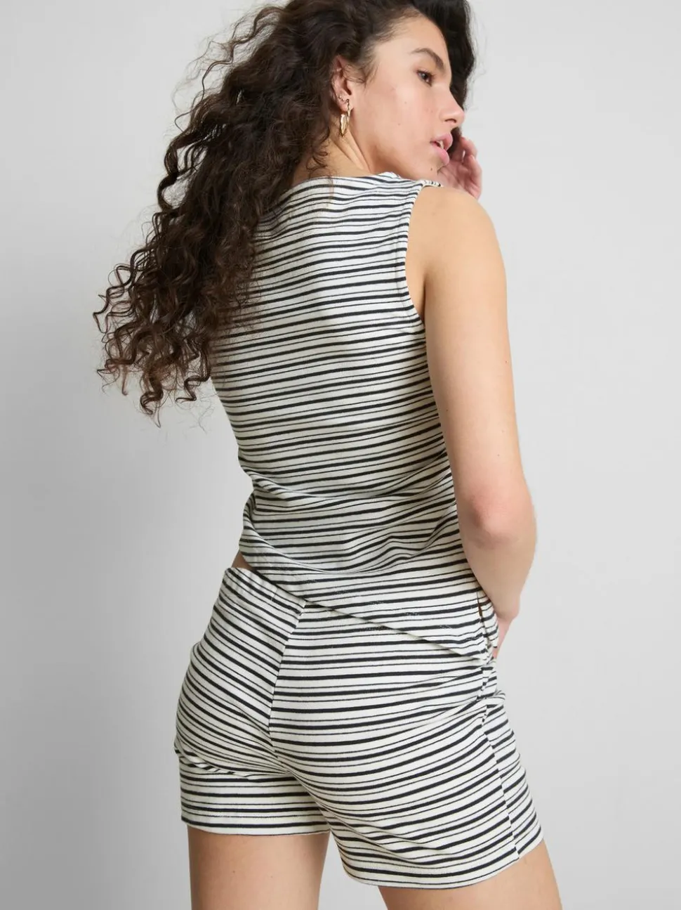 The Primark Scene | Asymmetrisches Tanktop mit Streifen