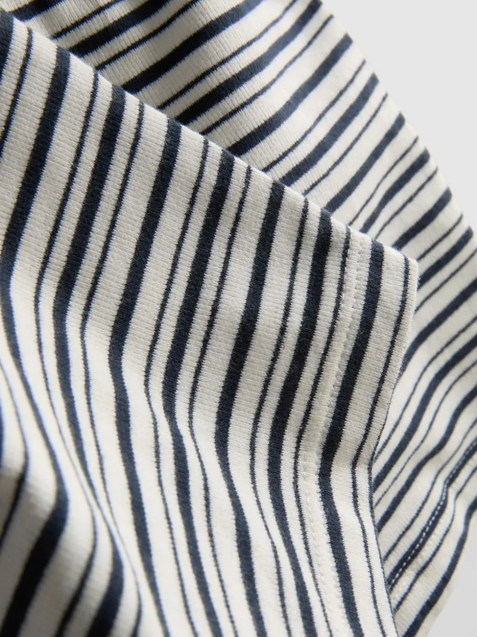 The Primark Scene | Asymmetrisches Tanktop mit Streifen