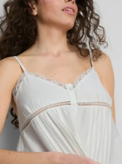 The Primark Scene | Babydoll-Trägertop mit Spitzenmuster