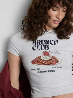 The Primark Scene | „Brunch“ Baby Tee mit hohem Baumwollanteil