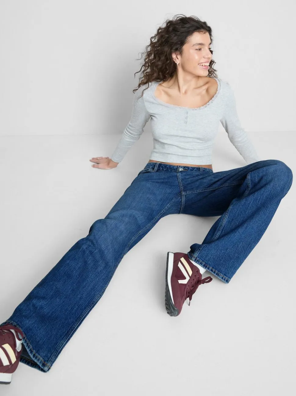 The Primark Scene | Jeans mit geradem Bein und niedriger Leibhöhe