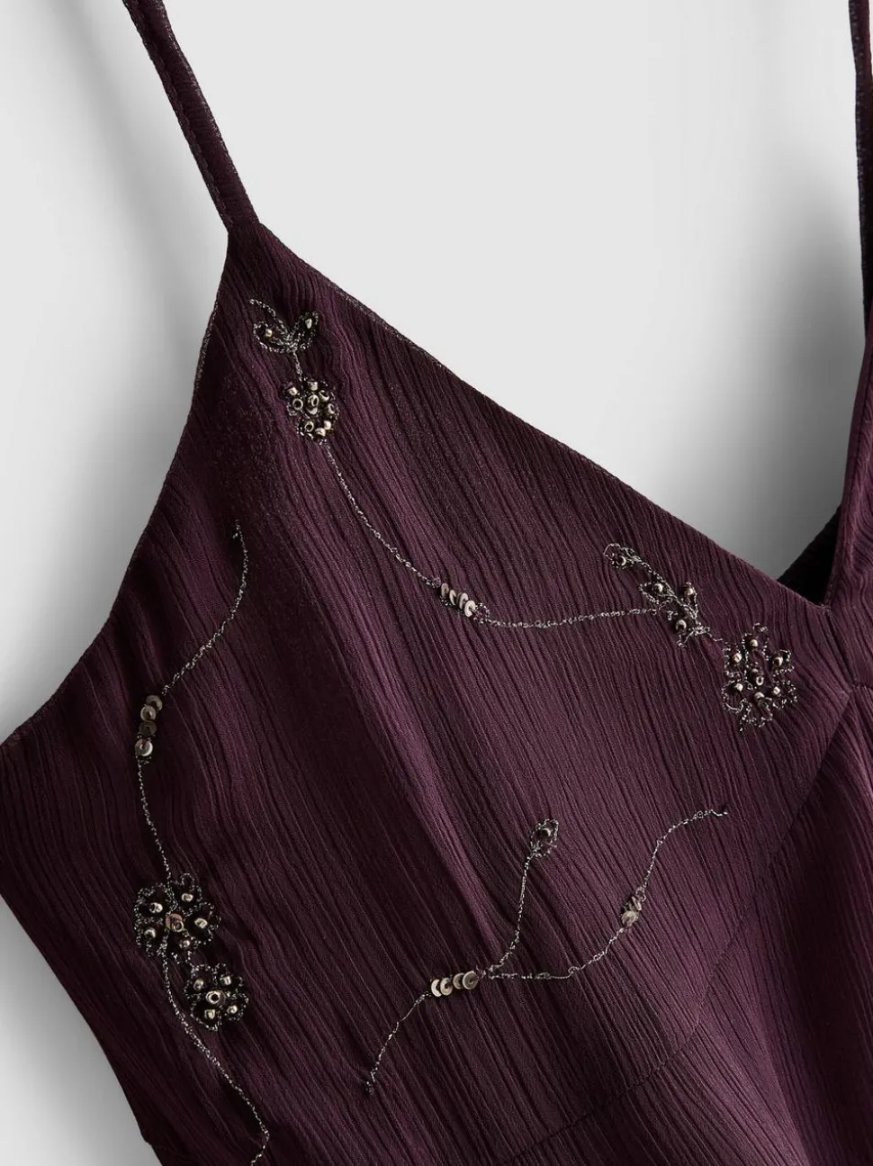 The Primark Scene | Netzstoff-Minikleid mit Perlen