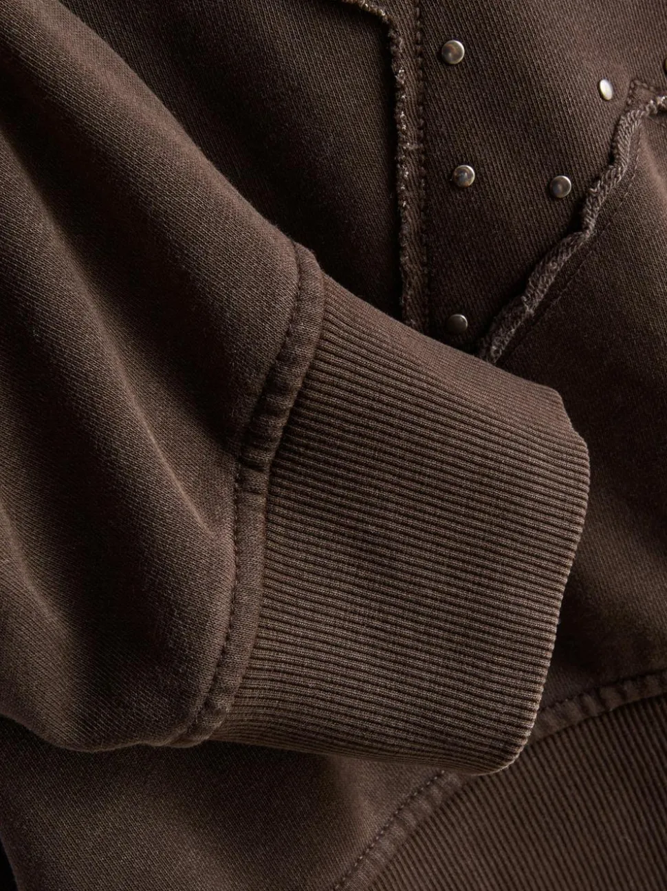 The Primark Scene | Schulterfreies Sweatshirt mit Applikation