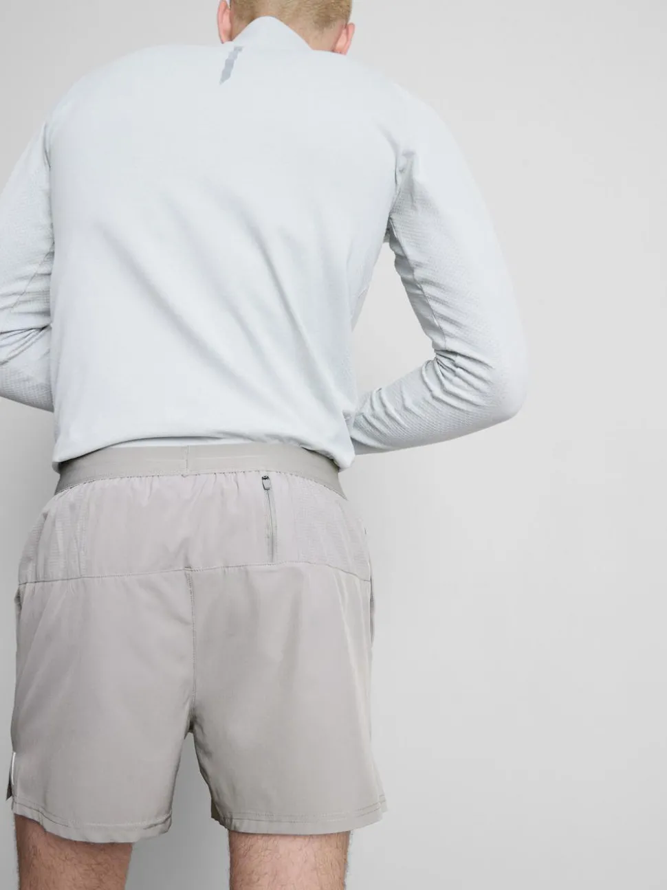 Trainingsshorts mit Kordelzug