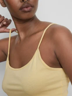 Trägertop mit Stretch und hohem Baumwollanteil