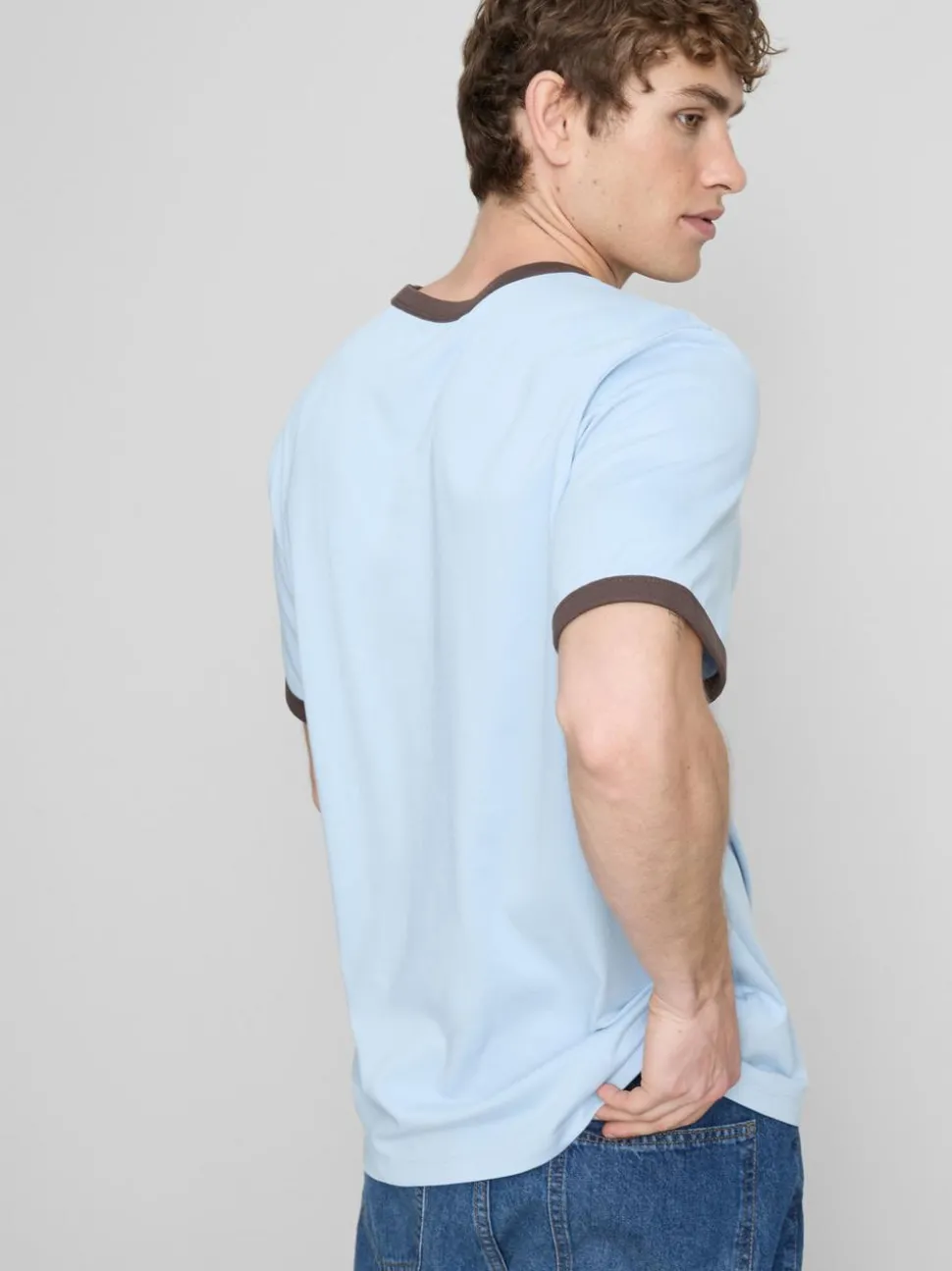 T-Shirt mit Rom-Slogan