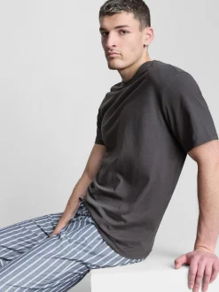 T-Shirts mit Rundhalsausschnitt, 2er-Pack