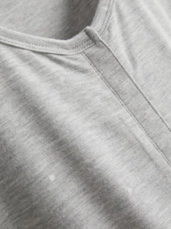 Umstands-Schlafshirt mit Druckknopf