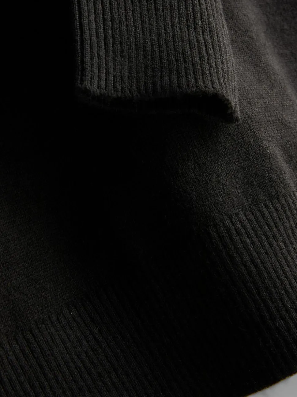 Weicher Strickpullover mit Rundhalsausschnitt