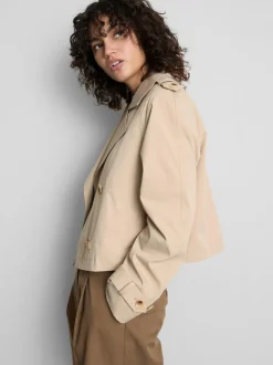 Zweireihiger, gerade geschnittener Trenchcoat